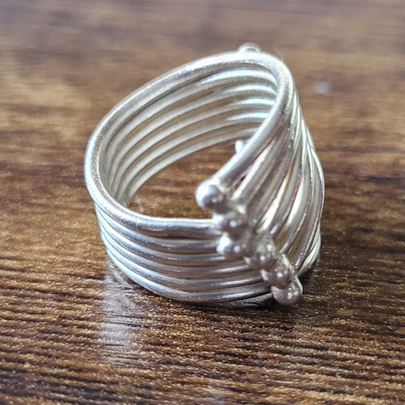 Sterling silver hug ring - Picture 7 of 8